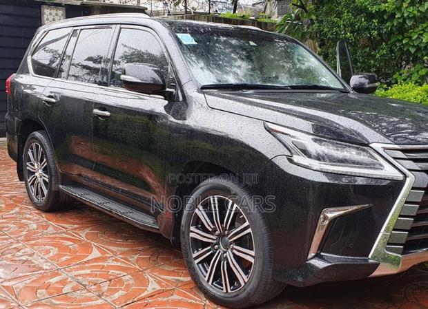 Lexus LX 570 AWD 2021 Gray