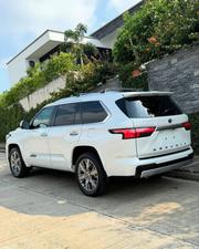 Toyota Sequoia Limited 4WD 2024 Ivory for sale