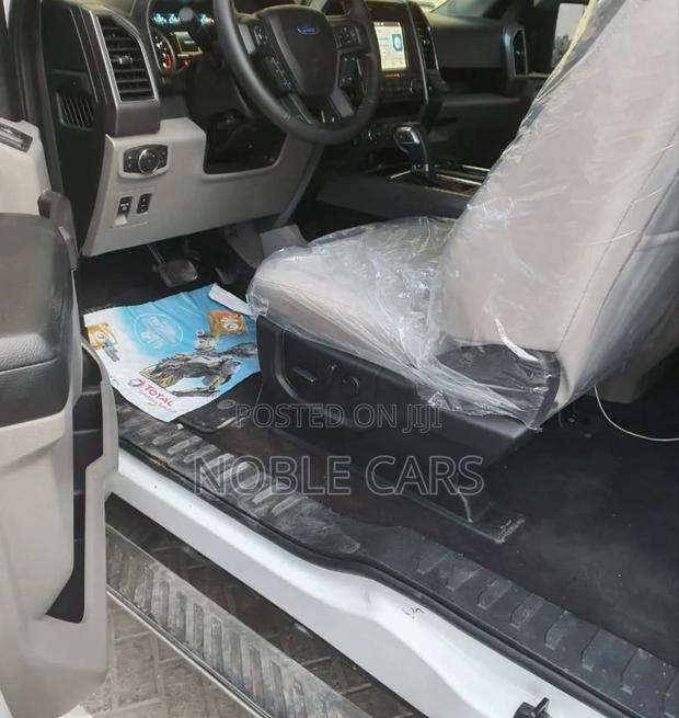 Ford F-150 XL 4x2 SuperCrew Cab Styleside 5.5 ft. box 145 in. WB 2020