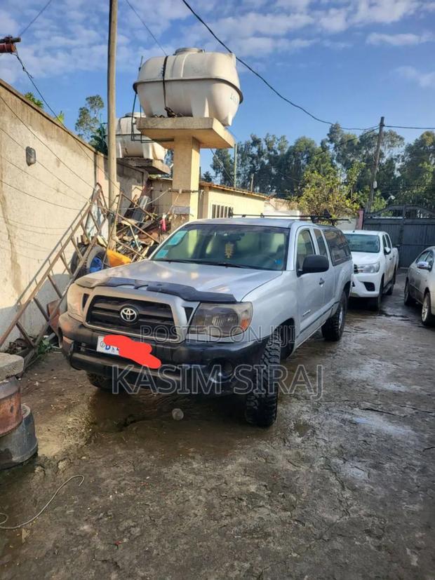 Toyota Tacoma Access Cab Automatic 2012 Silver