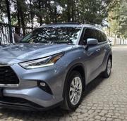 Toyota Highlander Hybrid 2024 Blue for sale