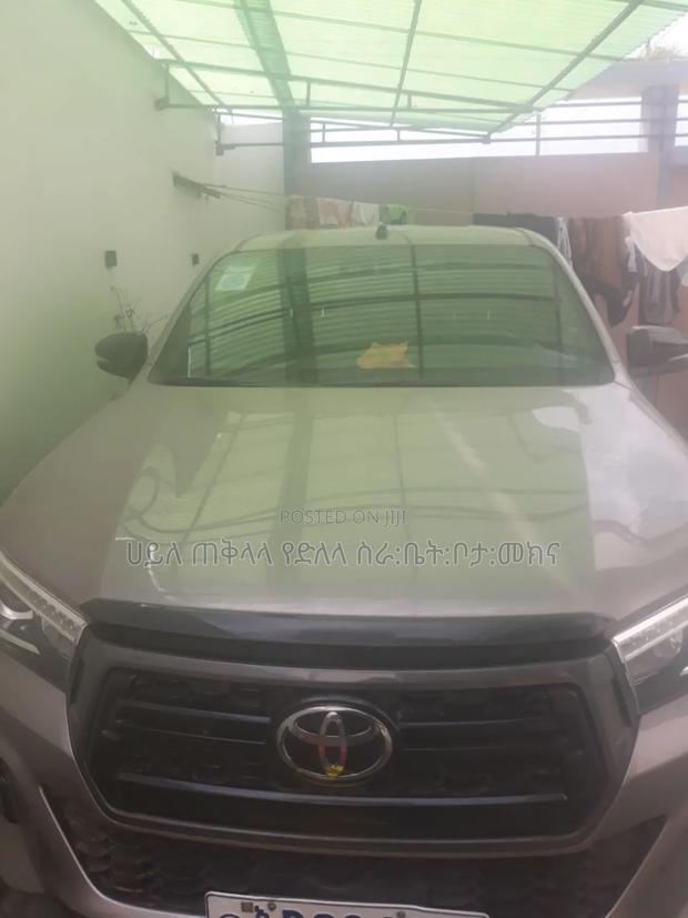 Toyota Hilux 2020
