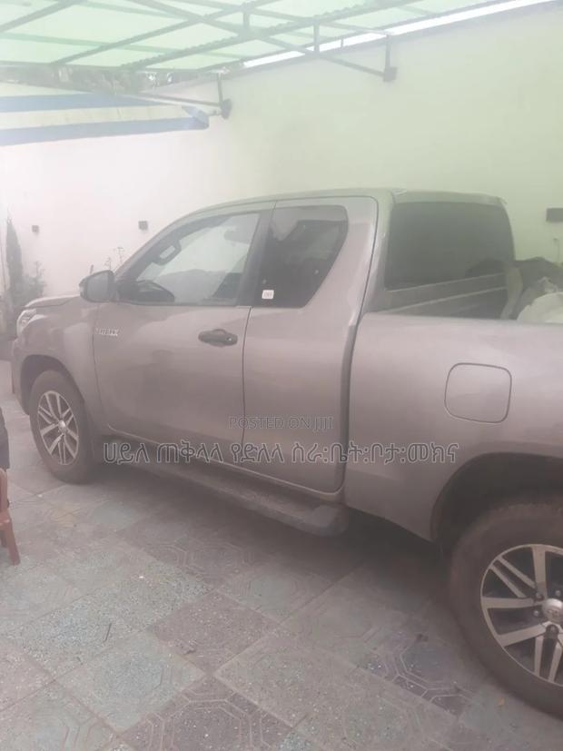 Toyota Hilux 2020