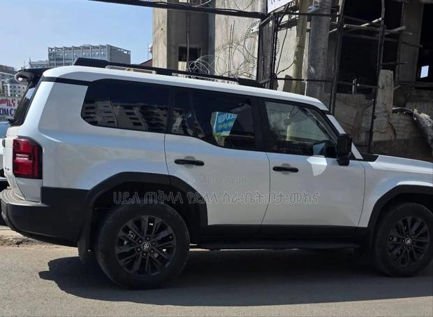 New Toyota Land Cruiser Prado 2025 White