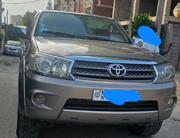 Toyota Fortuner 2.5 D AWD 2011 Gold for sale