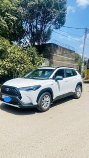 Toyota Corolla Cross Hybrid 2023 White for sale