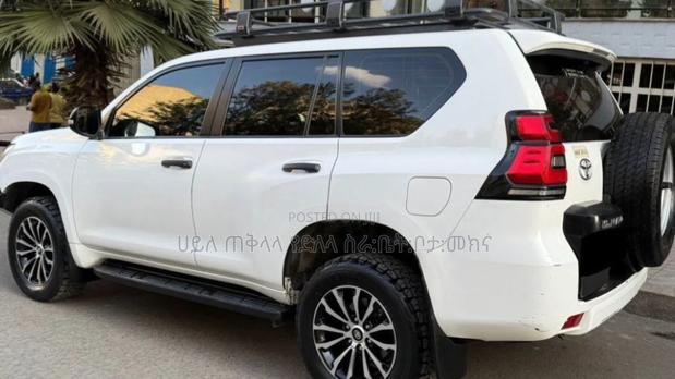 Toyota Land Cruiser Prado 2020 Ivory