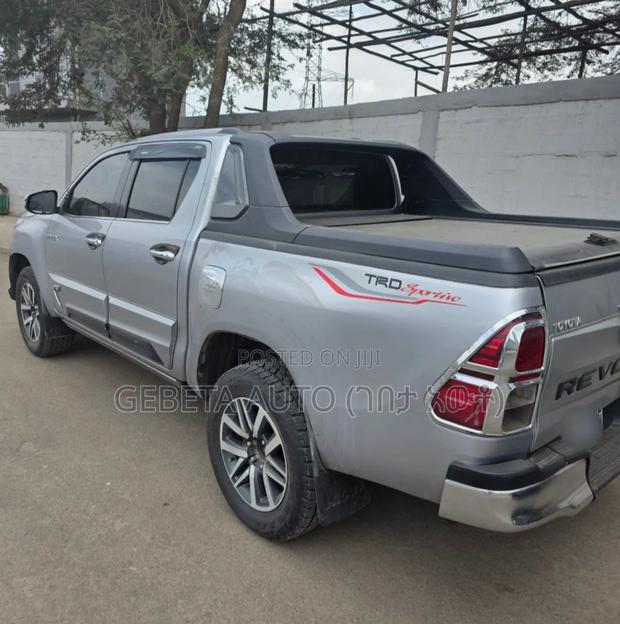 Toyota Hilux Revo Double Cab Deisel 2.4 AWD 2019