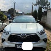 Toyota Highlander Hybrid 2024 for sale