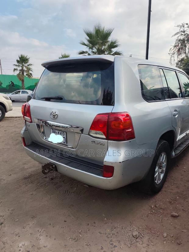 Toyota Land Cruiser 2013 Silver