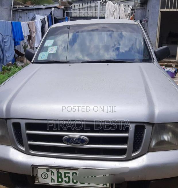 Ford Ranger 1800 2005 Gray