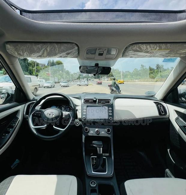 Hyundai Creta 2023 Gray