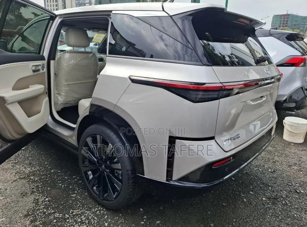 New Toyota bZ3 2025