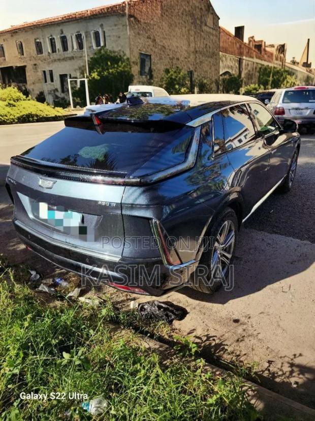 Cadillac Lyriq 100 kWh AWD 2023 Gray