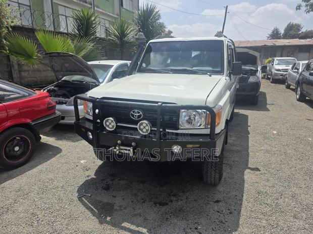 Toyota Land Cruiser 2020