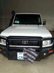 Toyota Land Cruiser 2018 White for sale