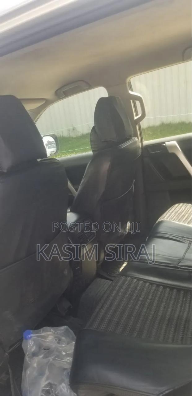 Toyota Land Cruiser Prado 2.8 2021 Silver
