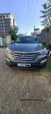 Hyundai Santa Fe 2015 Gray for sale