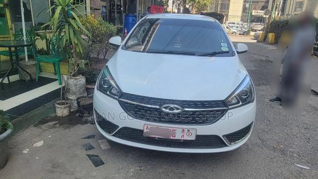 Chery Arrizo 5 2023 White