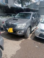 Toyota Hilux 2014 Gray for sale