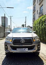 Toyota Hilux 2020 Silver for sale