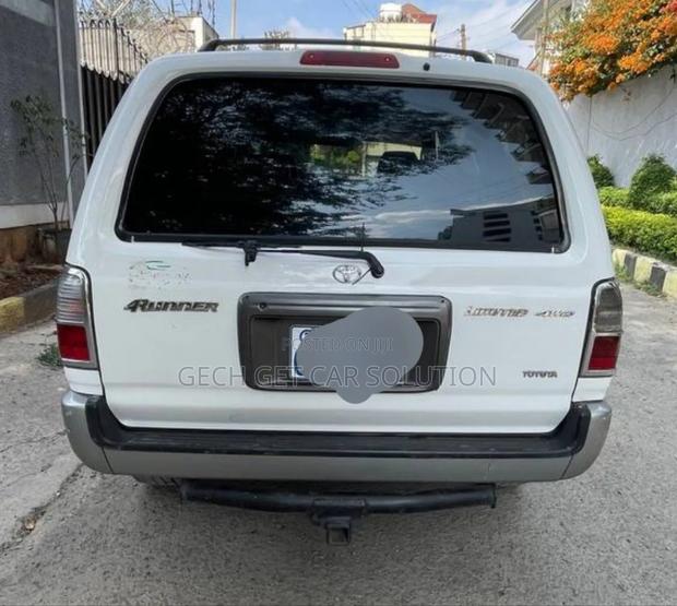 Toyota 4-Runner 1999 White