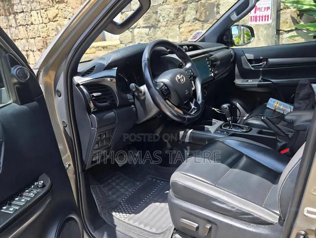 Toyota Hilux 2022