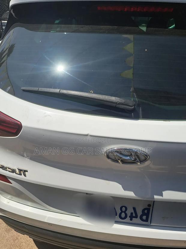 Hyundai Tucson 2021 White