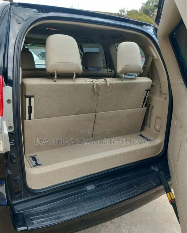 Toyota Land Cruiser Prado 2013 Maroon