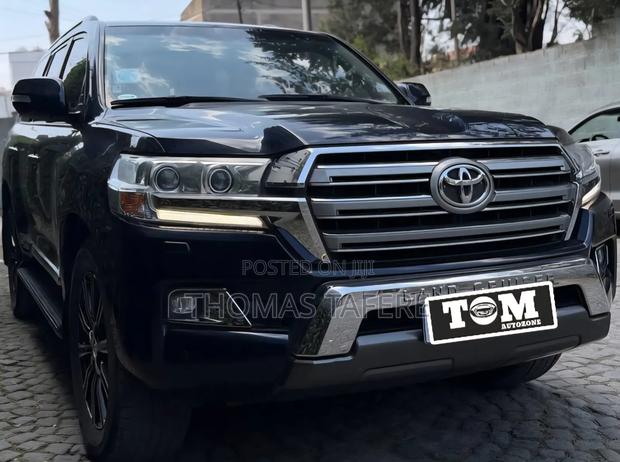 Toyota Land Cruiser 2017
