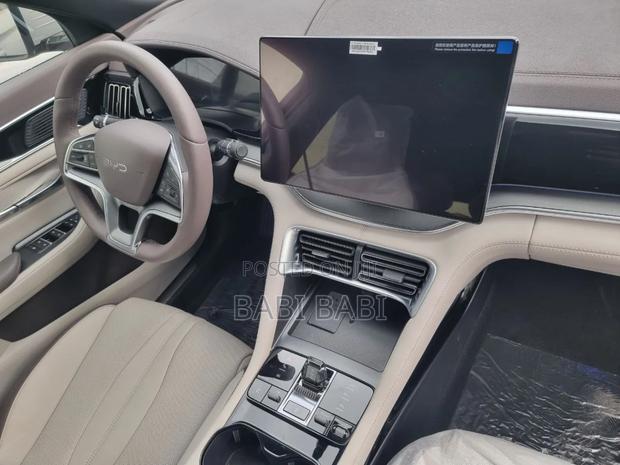 New BYD Song Plus DM-i 2025 Beige