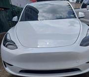 Tesla Model Y 2022 White for sale