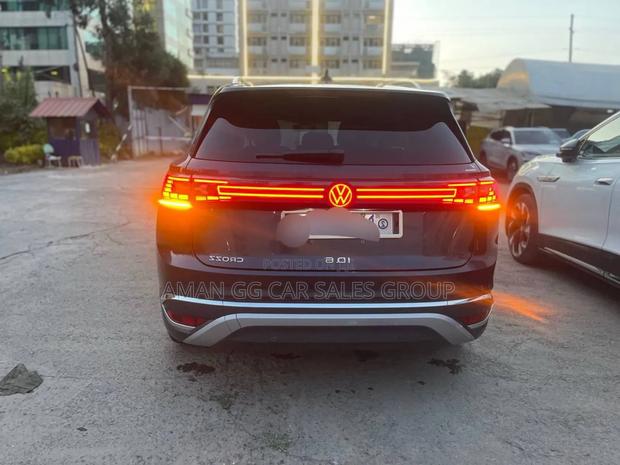Volkswagen ID.6 2022 Black