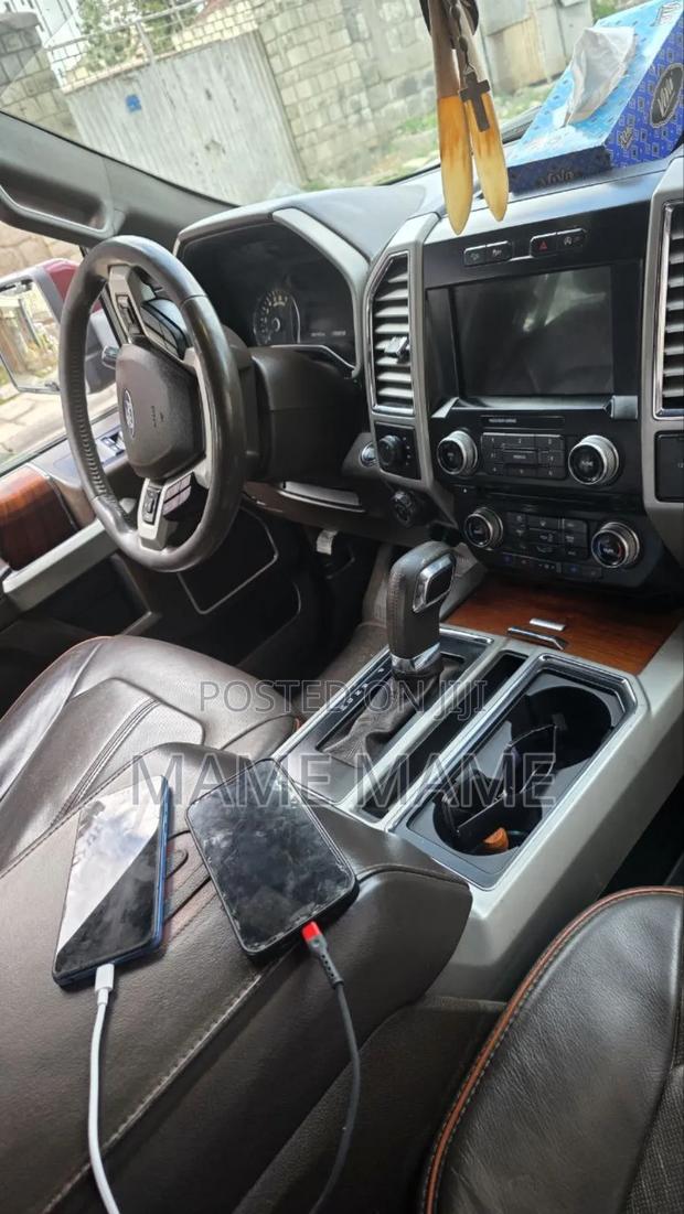 Ford F-150 2018 Red