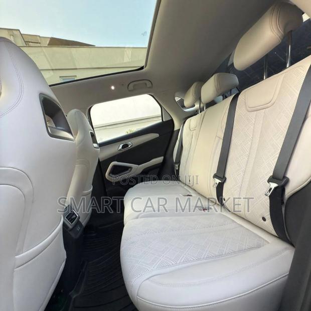 New BYD Yuan Up 2025 Silver
