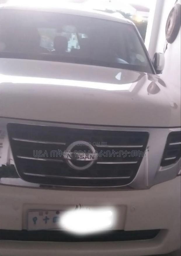 Nissan Patrol 2018 White