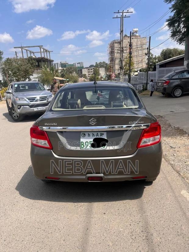Suzuki Dzire 2022 Gray