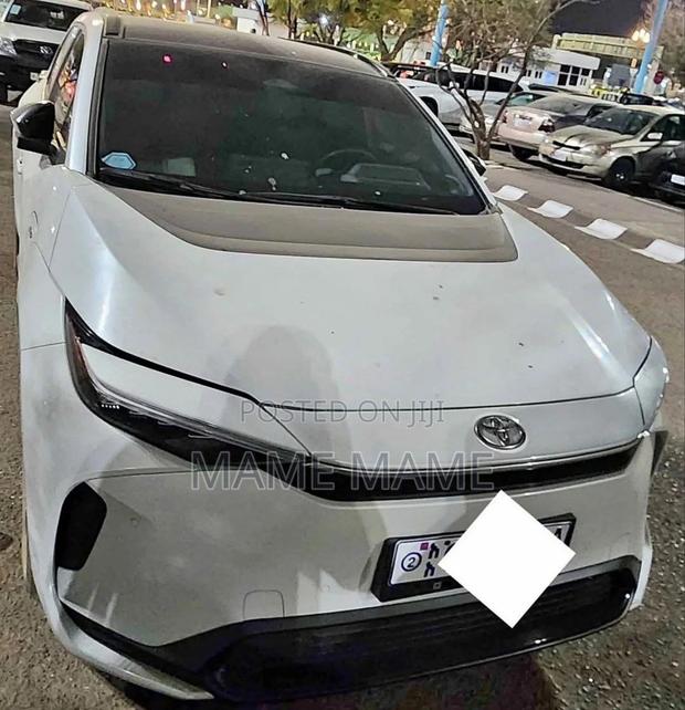 New Toyota bZ4X 2024 White