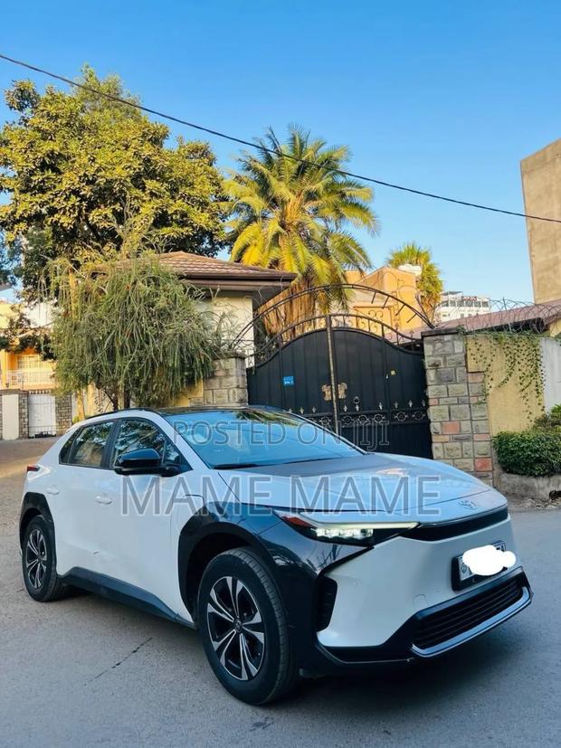 New Toyota bZ4X 2022 White