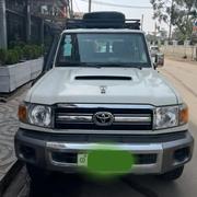 Toyota Land Cruiser 2017 White for sale