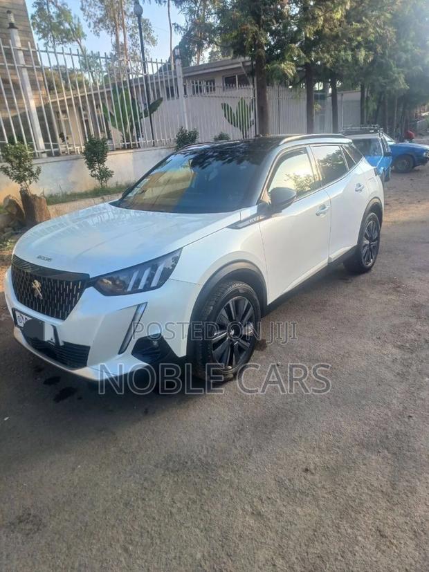 Peugeot 2008 2022 Ivory