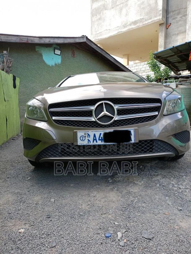 Mercedes-Benz A-Class 2013 Brown