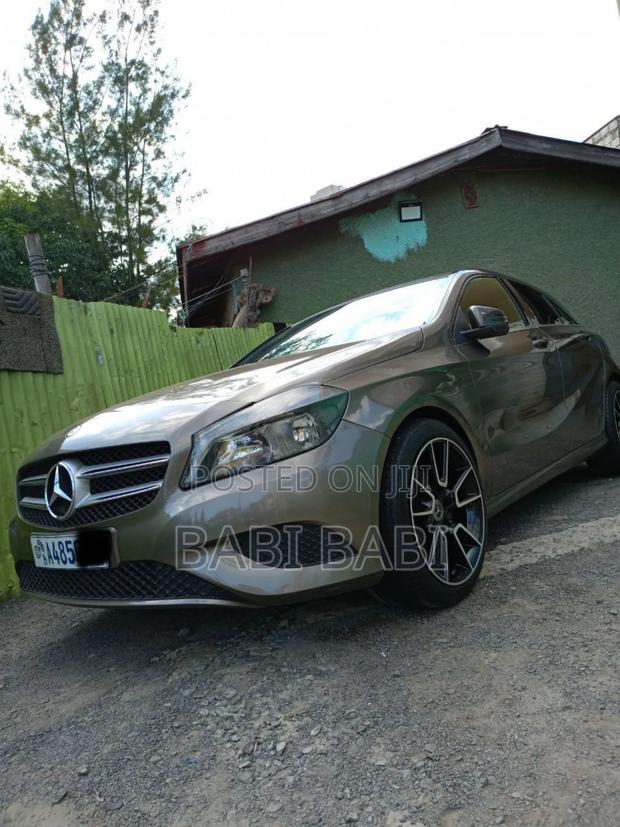 Mercedes-Benz A-Class 2013 Brown