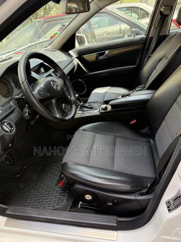 Mercedes-Benz C180 2007 White