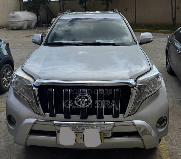 Toyota Land Cruiser Prado 2.7 VVT-i 2015 Silver