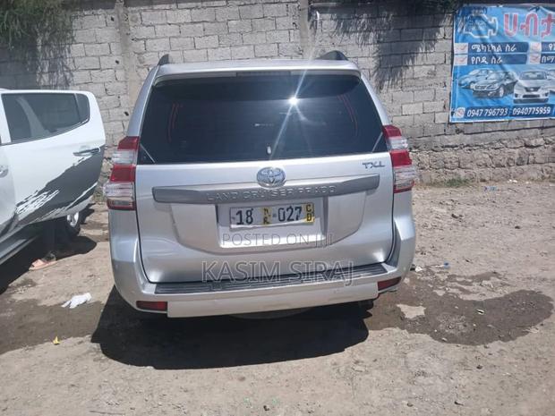 Toyota Land Cruiser Prado 2.7 VVT-i 2015 Silver