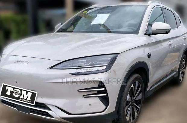 New BYD Song Plus 2025 Beige