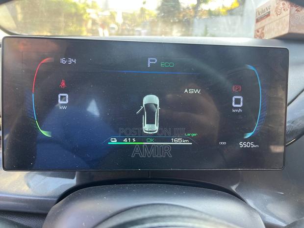 BYD E2 43 kWh 94 hp FWD 2024 Silver