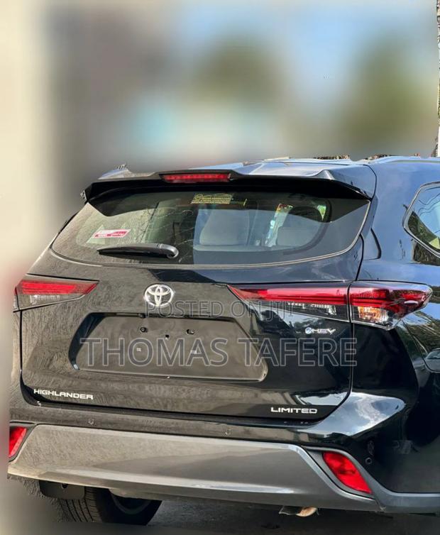 New Toyota Highlander Hybrid 2025 Black