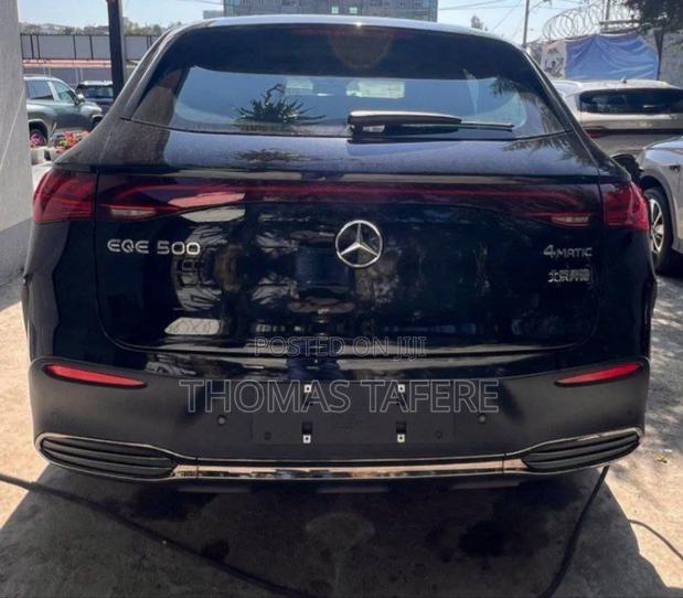 New Mercedes-Benz EQE 2024